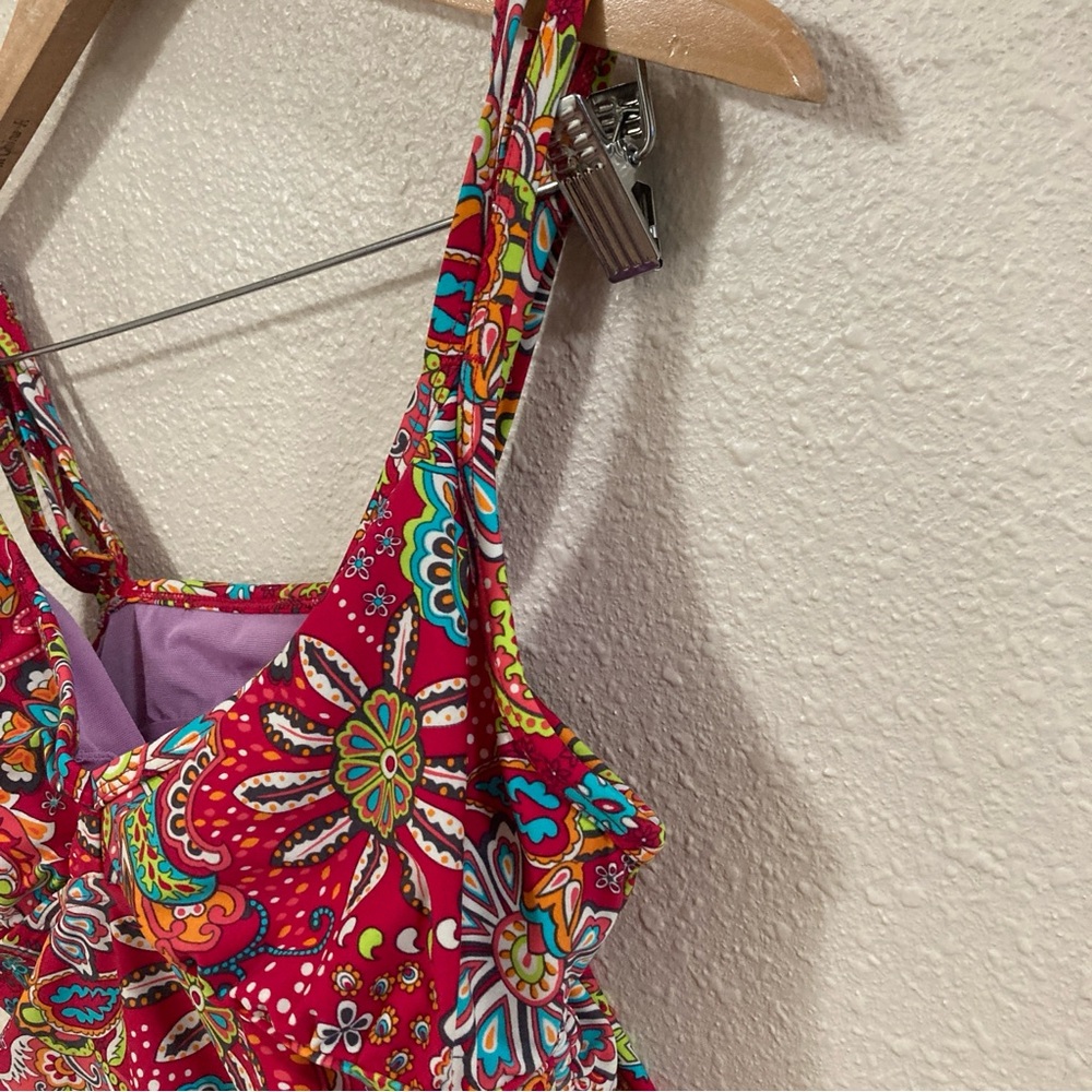 Athleta Tankini Top Swinsuit  Paisley Red Floral Print 36 B/C - Picture 5 of 15